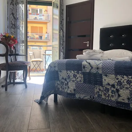 Bed & Breakfast Let's Go To Řím